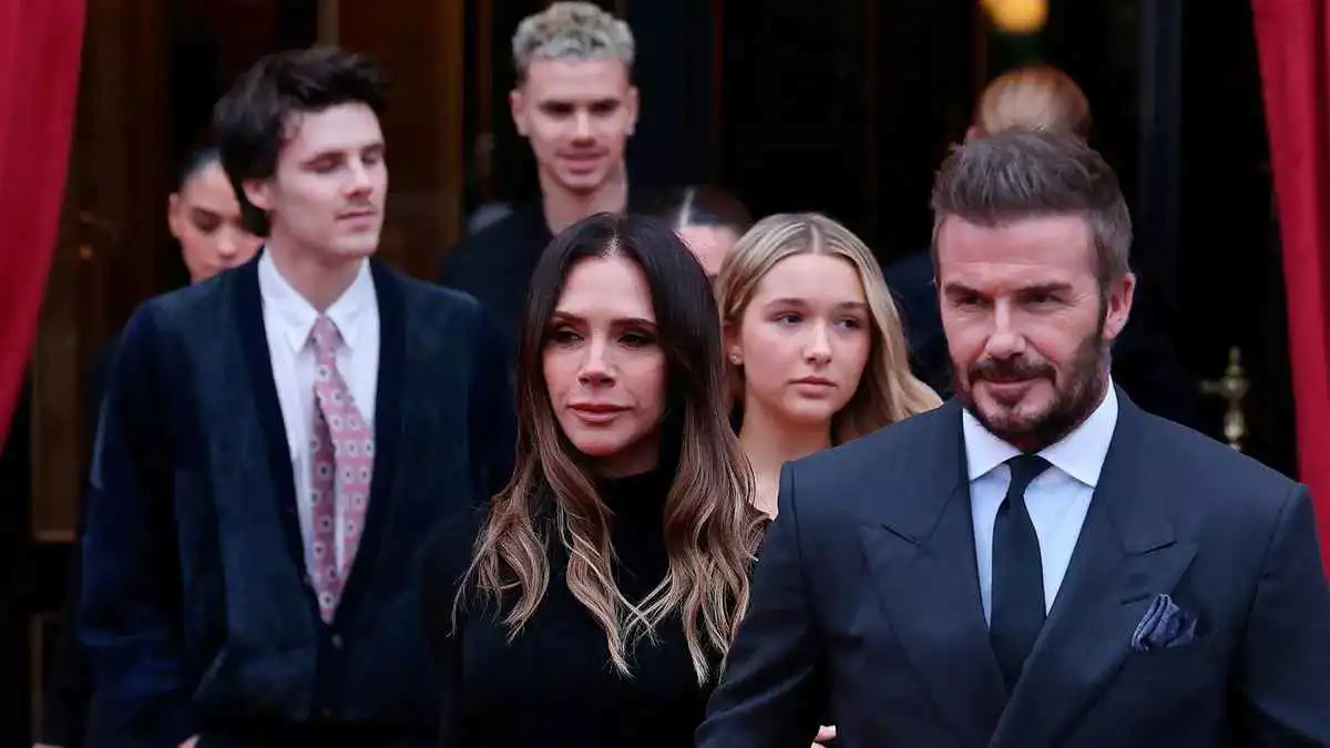 أول ظهور لعائلة ديفيد بيكهام بعد أزمة بروكلين (صور)