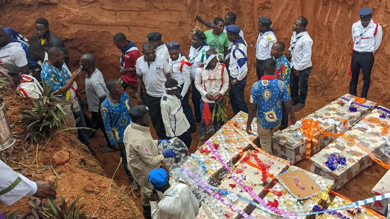 هجوم دموي على كنيسة يهدد اتفاق السلام في الكونغو الديمقراطية