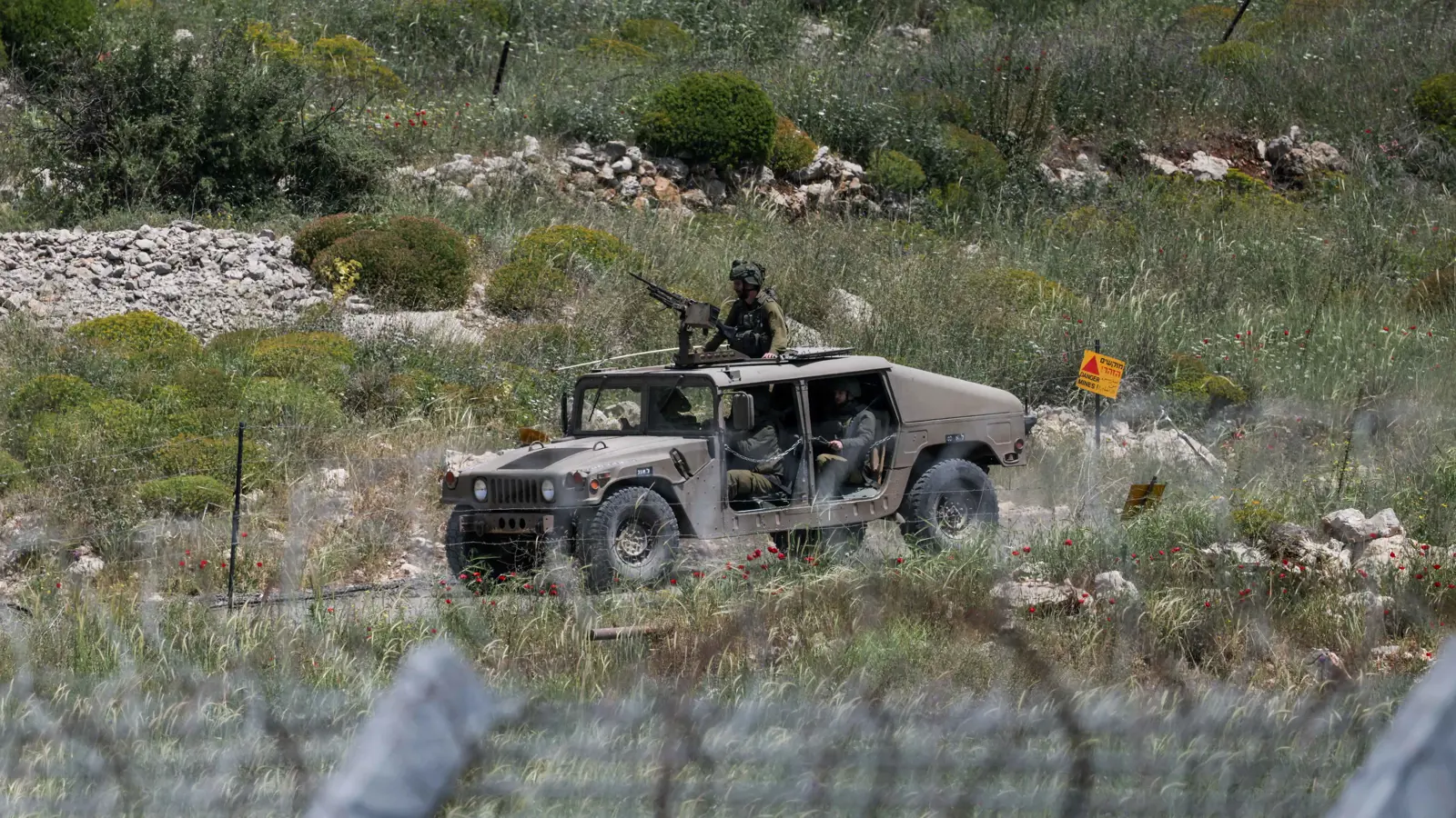 تحت ضغط واشنطن.. تراجع القصف الإسرائيلي لسوريا