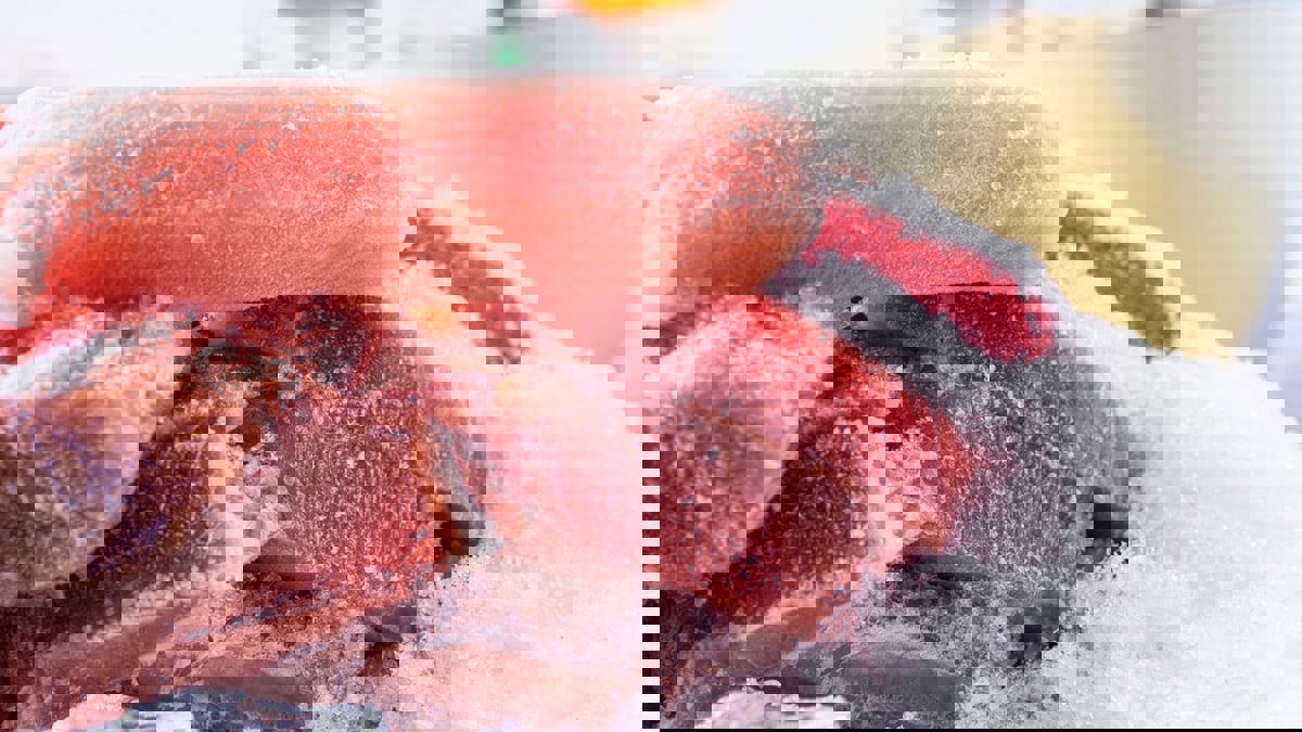 نصائح ومحاذير عند إذابة الطعام المجمد