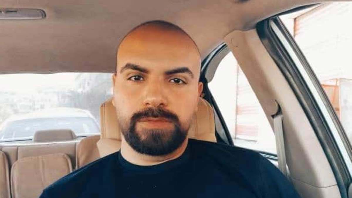 بعد اعتقاله في حمص.. الإفراج عن السيناريست السوري علي معين صالح