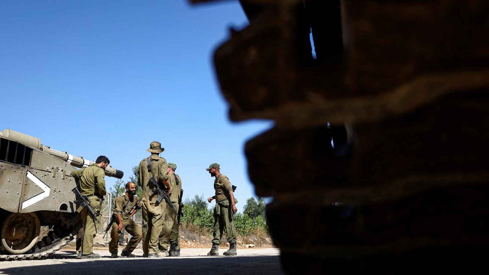 وزير بحكومة نتنياهو يجنّد "جواسيس" في الجيش الإسرائيلي