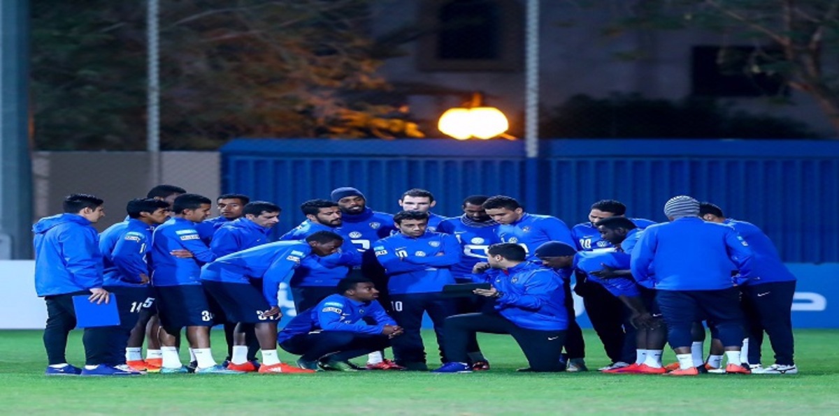 العروض تنهال على مستبعدي الهلال السعودي