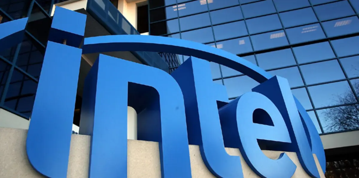 "انتل" تطلق أول طائرة "درونز" للمطورين لاختبار تطبيقاتهم