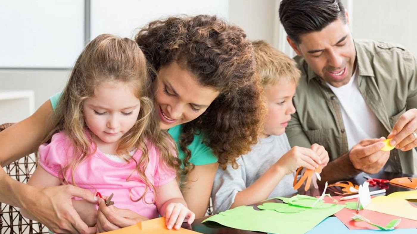 ما الرابط بين جودة علاقات الوالدين مع الأبناء و"الرفاهية"؟