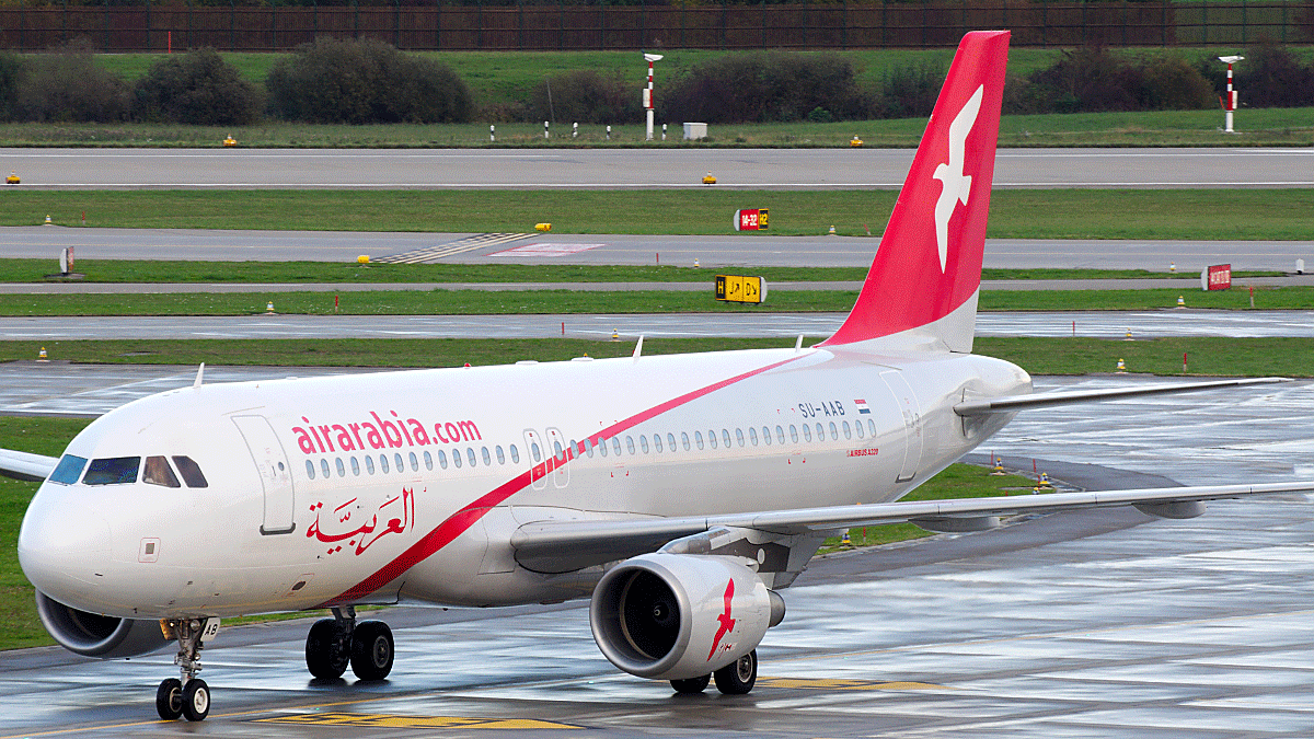"العربية للطيران" توقع طلب شراء طائرات "إيرباص إيه 320" بقيمة 14 مليار دولار