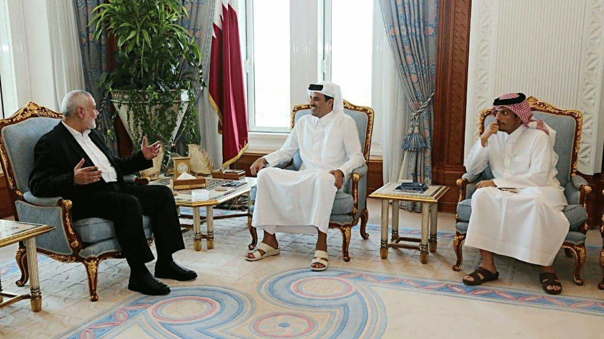 تقرير: قطر تقرر تغيير سياستها تجاه حماس وتوجيهات بتخفيف تلميعها في "الجزيرة"