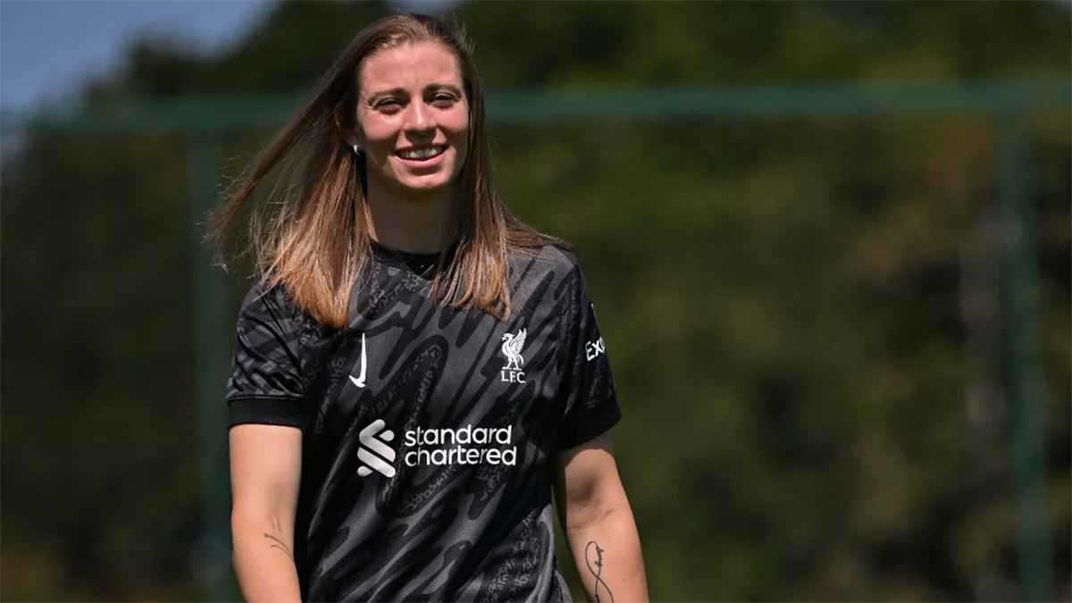 العنصرية تضرب فريق ليفربول للسيدات.. ما القصة؟