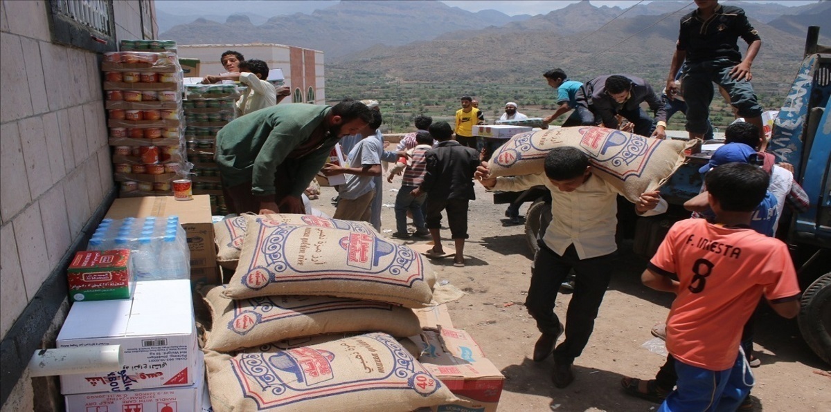 ضبط شاحنات إغاثية جنوبي اليمن باعها الحوثيون
