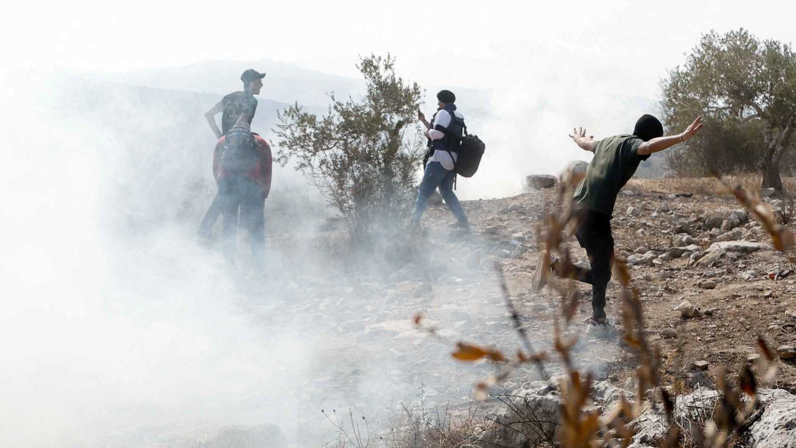 اعتداءات واسعة للجيش الإسرائيلي والمستوطنين في الضفة الغربية (فيديو)