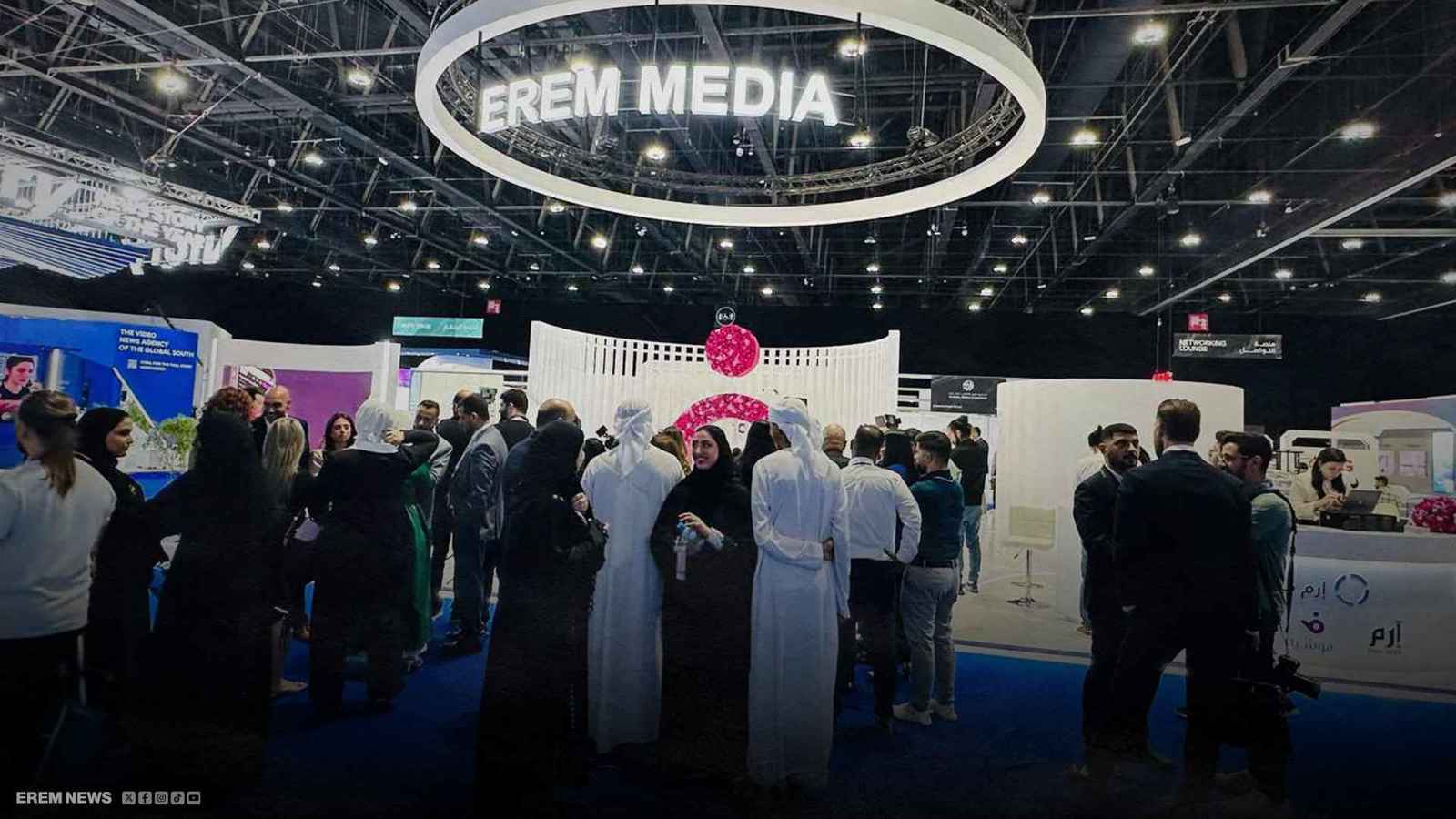 خطوة لتمكين المواهب الشابة.. مواقع ومنصات عربية تتحدث عن مبادرة" كرسي إرم"