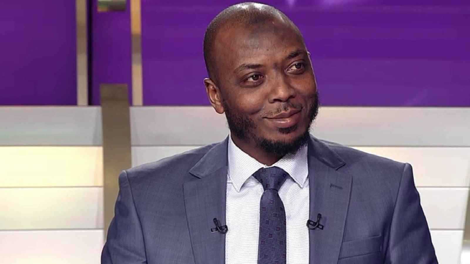 "لم يحترم تاريخ صلاح".. حاتم الطرابلسي يفتح النار على سلوت