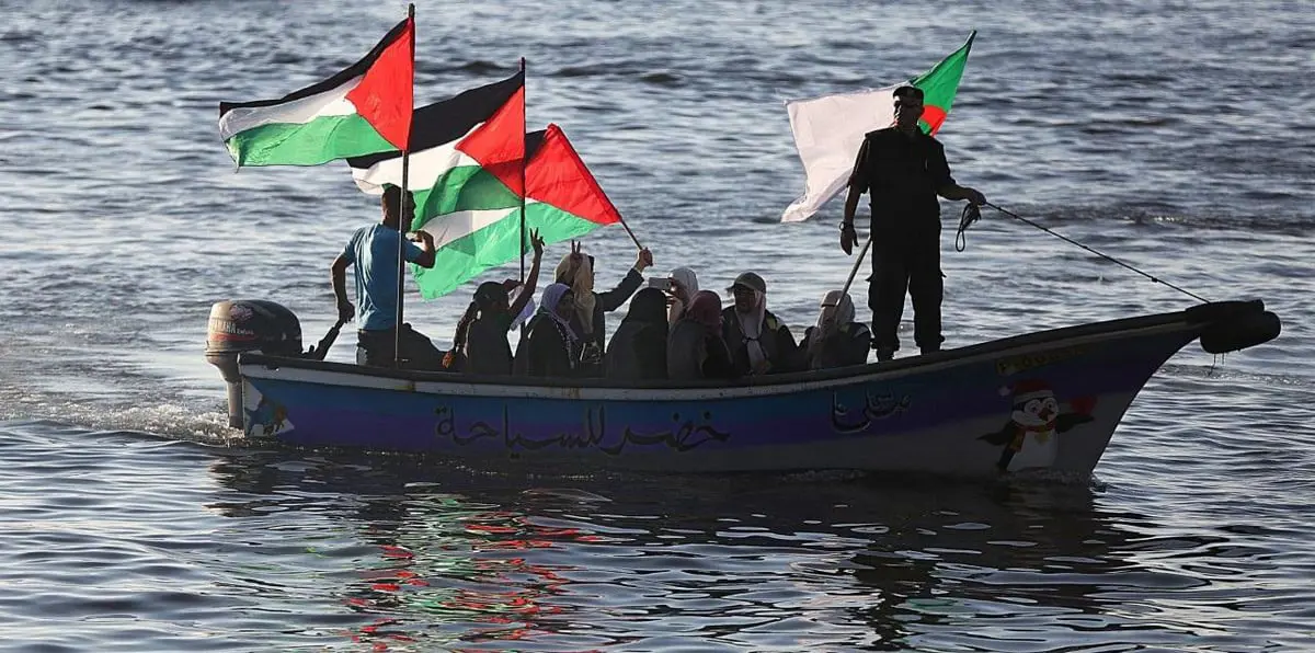 إسرائيل توسع مساحة الصيد في بحر قطاع غزة إلى 9 أميال