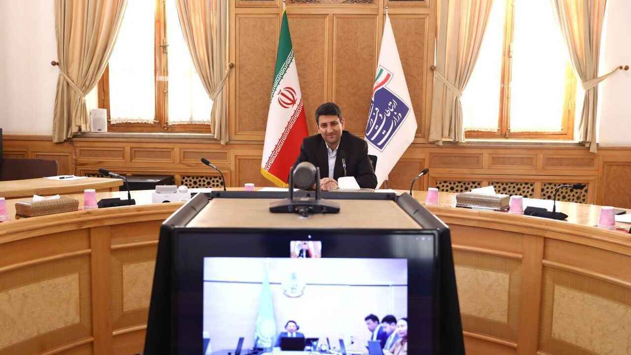 وزير إيراني: حجب الإنترنت تسبب بـ"هجرة النخب‎"