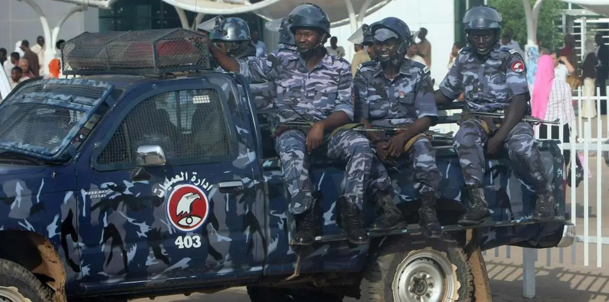 سودانية تساوم القاصرات.. الشرف مقابل المخدرات