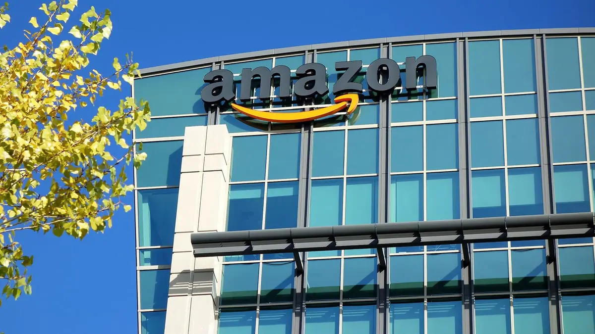 وكالات تجسس بريطانية توقع عقدا مع أمازون