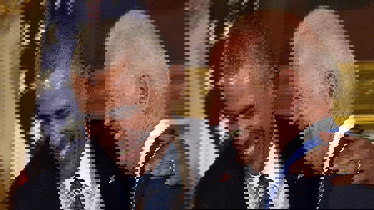 كتاب جديد يكشف كيف يكرر بايدن أخطاء أوباما في التعامل مع المتشددين الإسلاميين