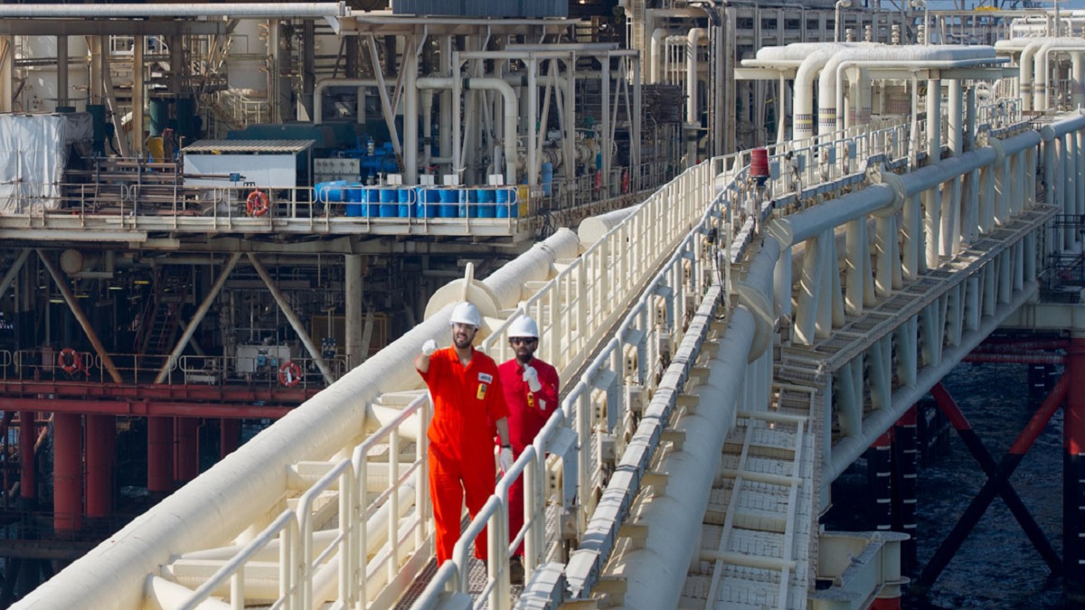 "أدنوك" الإماراتية تبدأ تصدير النفط من الاحتياطي الإستراتيجي في الهند