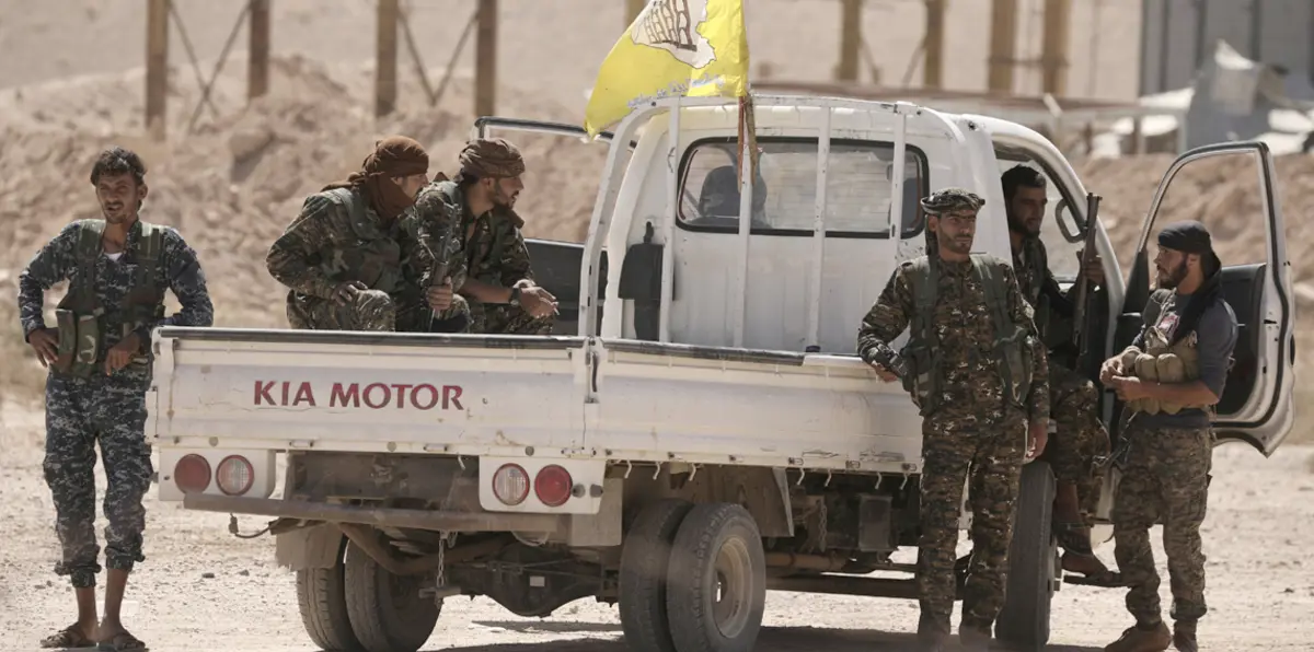 "سوريا الديمقراطية" تتهم روسيا بقصف مواقعها في دير الزور