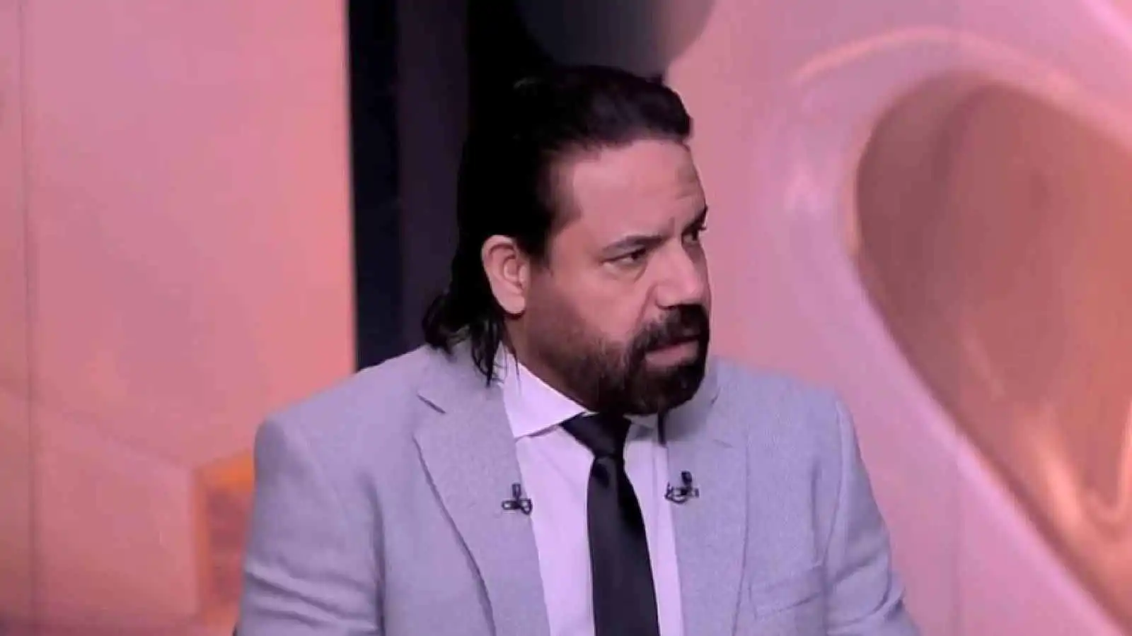 لم يفعلها في الزمالك.. تعليق ناري على أزمة إمام عاشور مع الأهلي (فيديو)