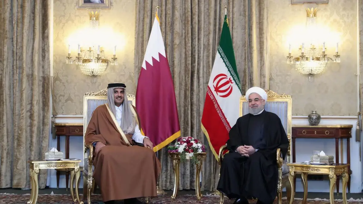 صحيفة إيرانية: أمير قطر يتطلع إلى دور الوسيط الإقليمي بدل السلطان قابوس