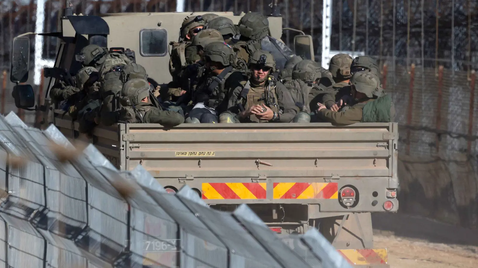 500 رائد يتركون الخدمة.. الانسحابات تزلزل أركان الجيش الإسرائيلي