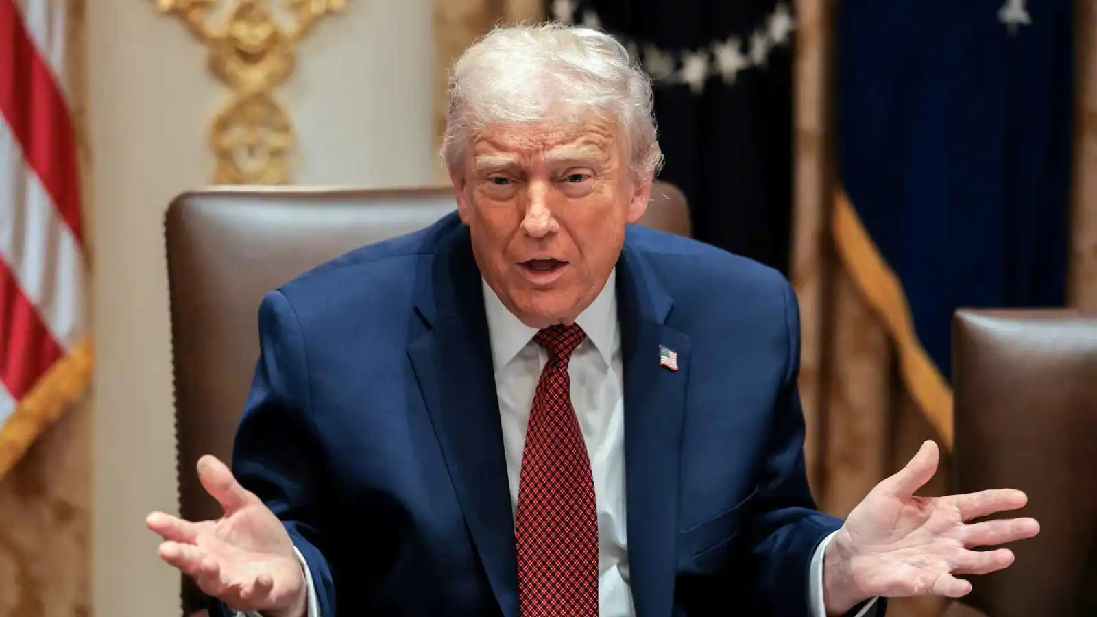 إعلام عبري: ترامب عرض على إيران وقف إطلاق النار عبر وسيط إيطالي