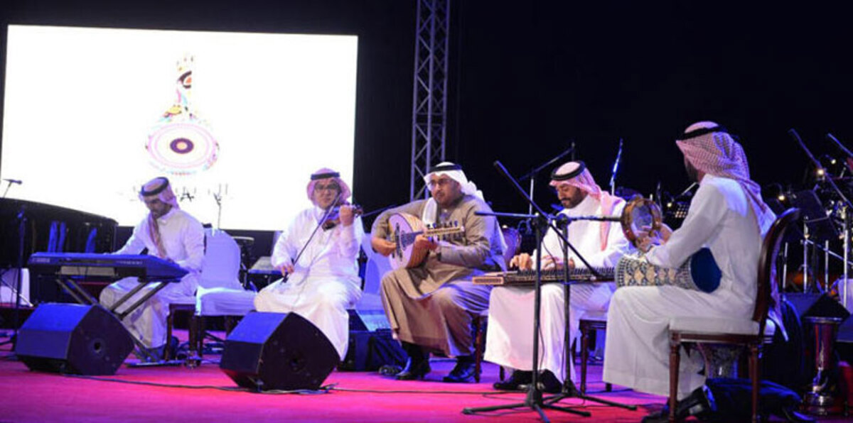 السعودية تتحول بهدوء لقِبلة فنية عالمية