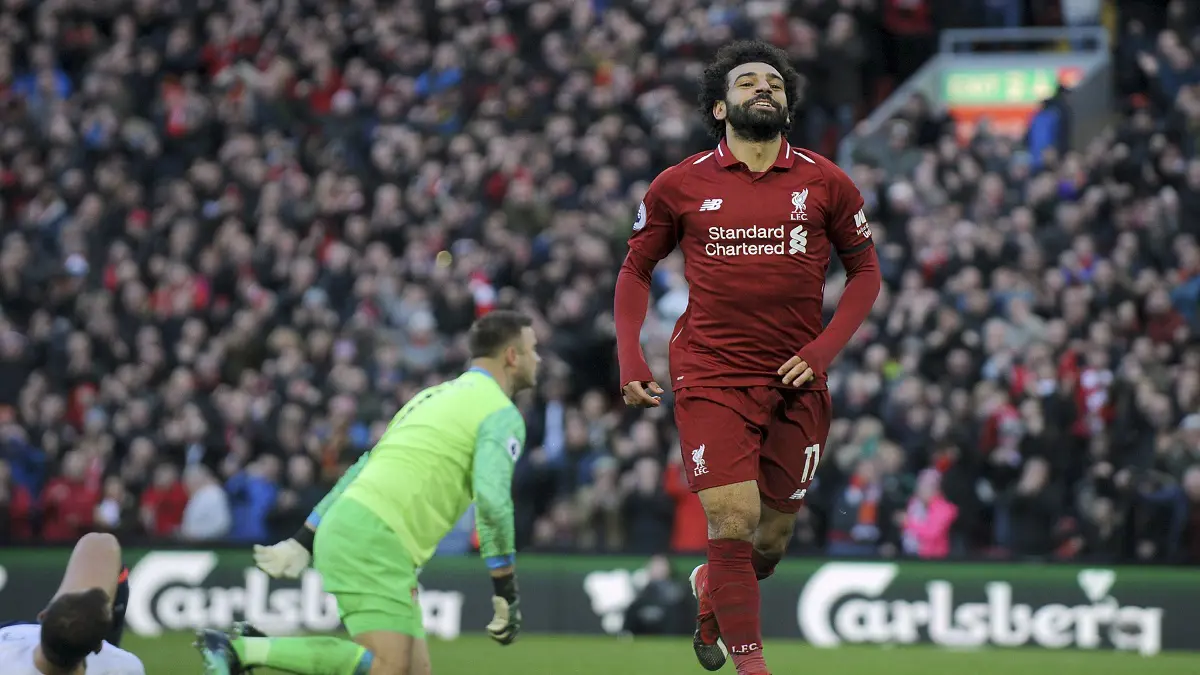 حقيقة إصابة محمد صلاح نجم ليفربول الإنجليزي بفيروس كورونا