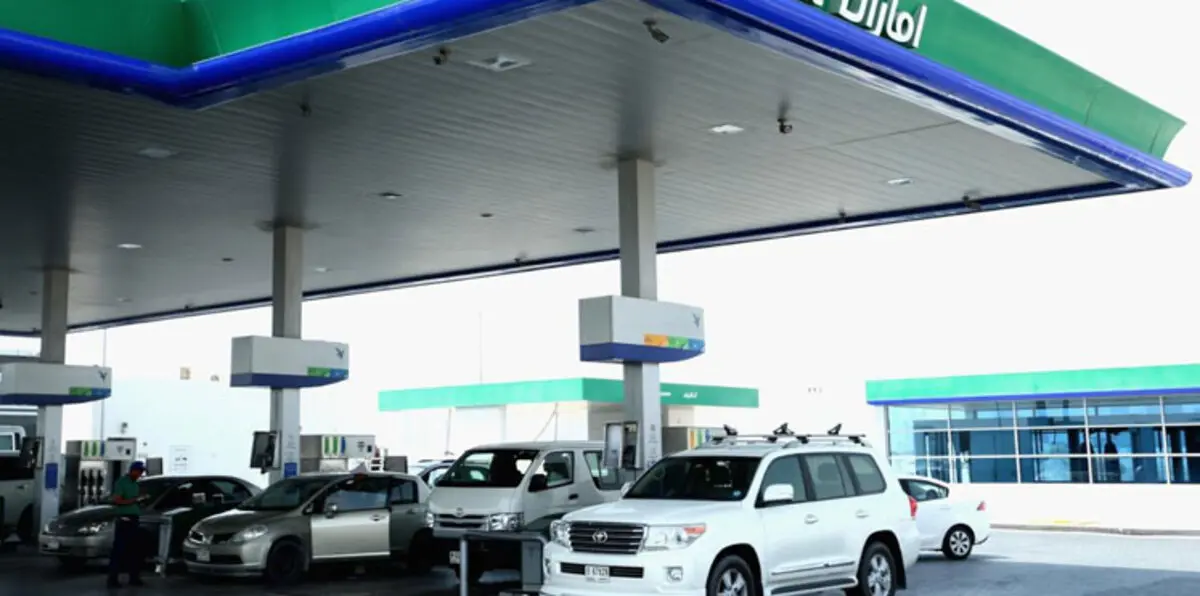 الإمارات ترفع أسعار الوقود الشهر المقبل