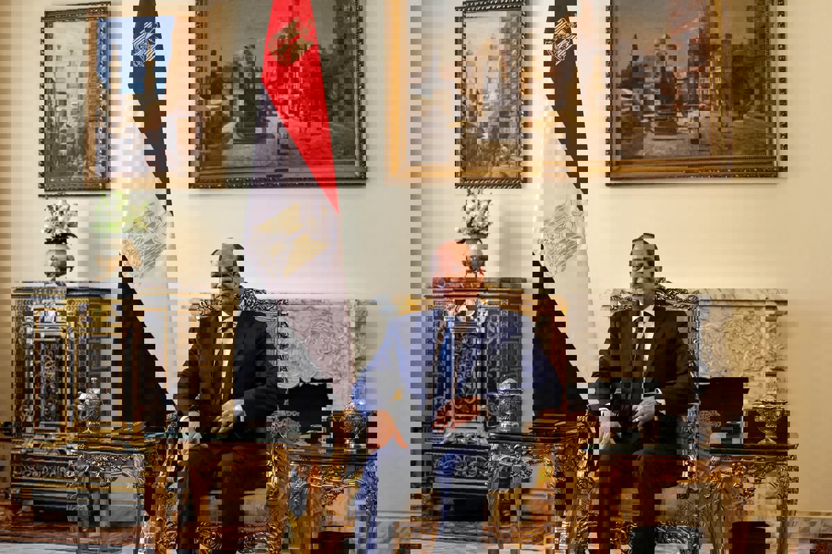 للمرة الأولى.. رئيس مصر يؤدي اليمين خارج القاهرة القديمة