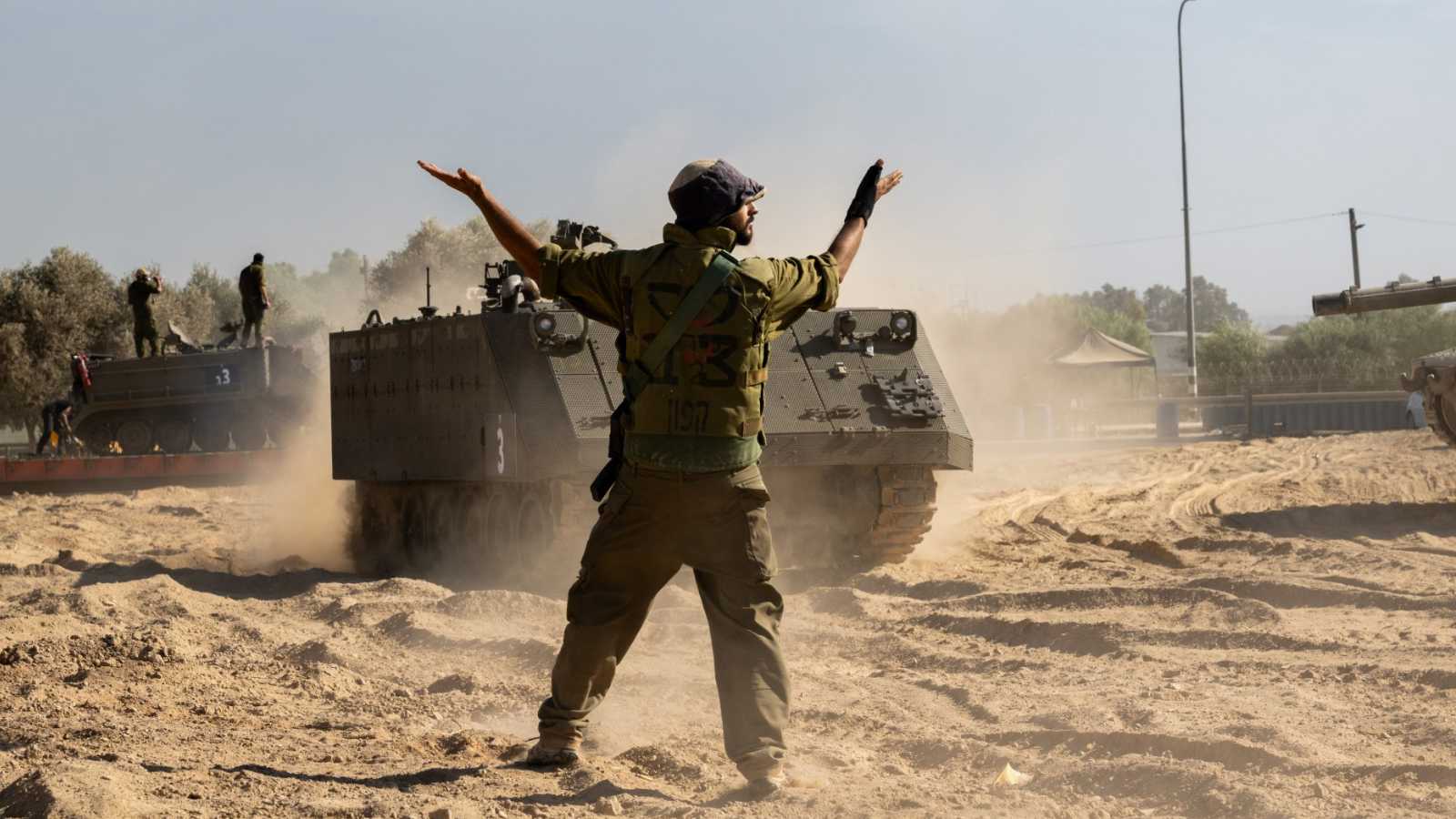 عبر عدة محاور.. الجيش الإسرائيلي يواصل إزاحة "الخط الأصفر"
