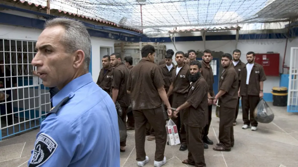 إسرائيل تصعد إجراءاتها العقابية ضد أسرى الجهاد الإسلامي