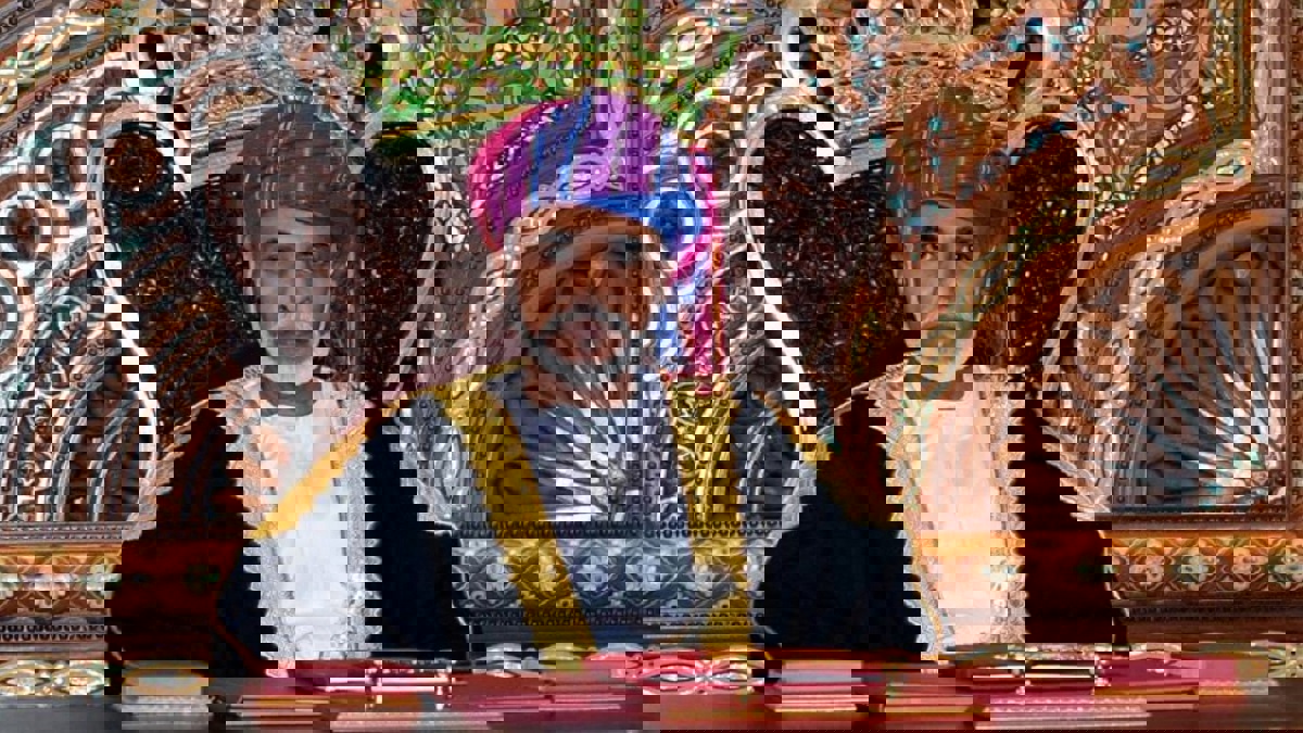 سلطنة عمان تدعو أمريكا وإيران للحوار