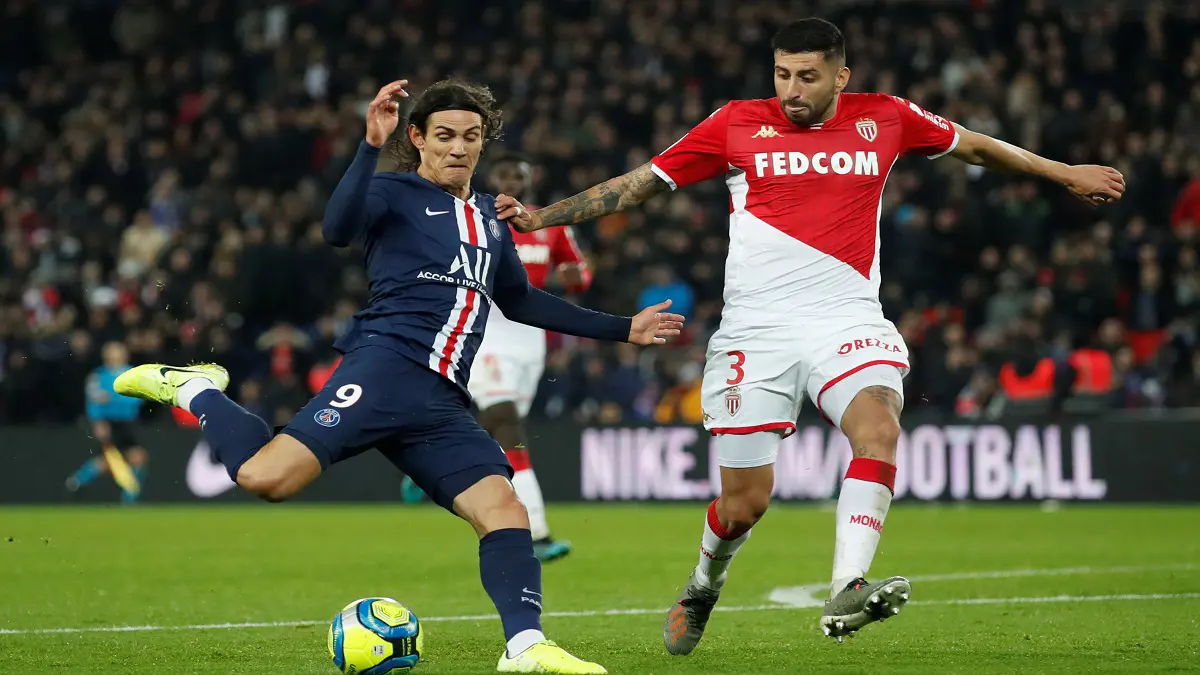 إدينسون كافاني على رادار نادي برشلونة لتعويض لويس سواريز