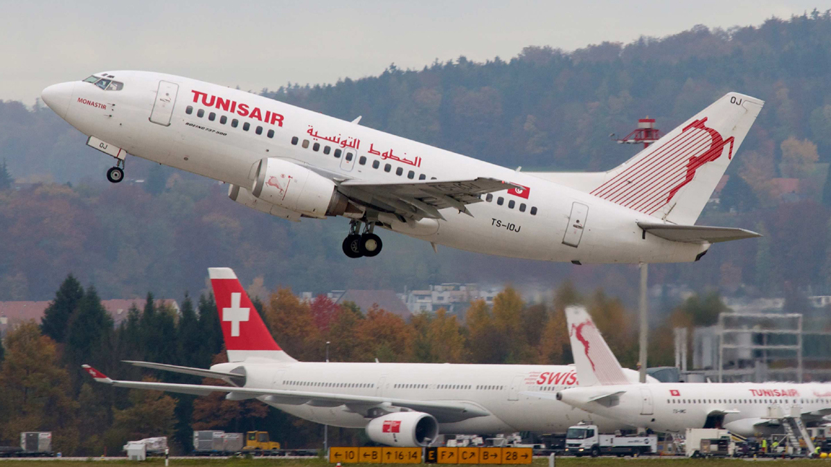 تونس تبدأ عملية إجلاء كبيرة لرعاياها من إيطاليا وفرنسا