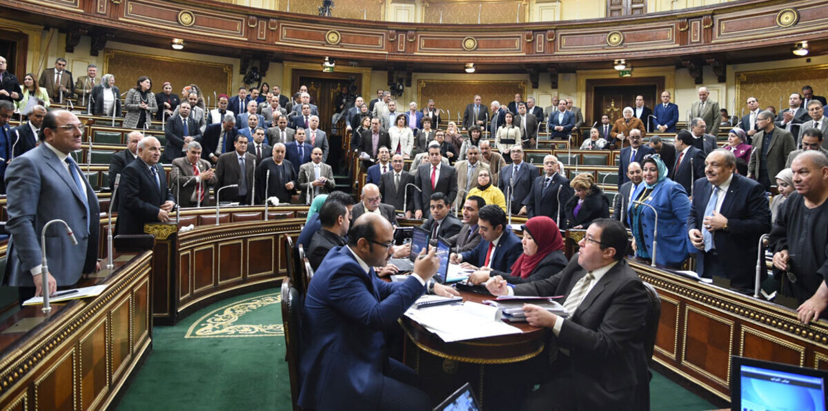 البرلمان المصري يقر عقوبات مغلظة بحق حائزي المتفجرات