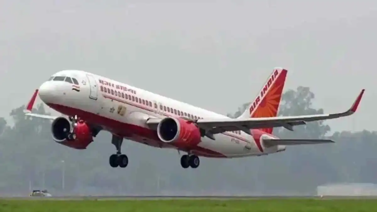 باكستان تمدد إغلاق مجالها الجوي أمام الطائرات الهندية