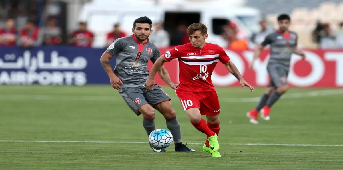 حارس لخويا القطري ينقذ فريقه من الخسارة أمام بيروزي بدوري أبطال آسيا