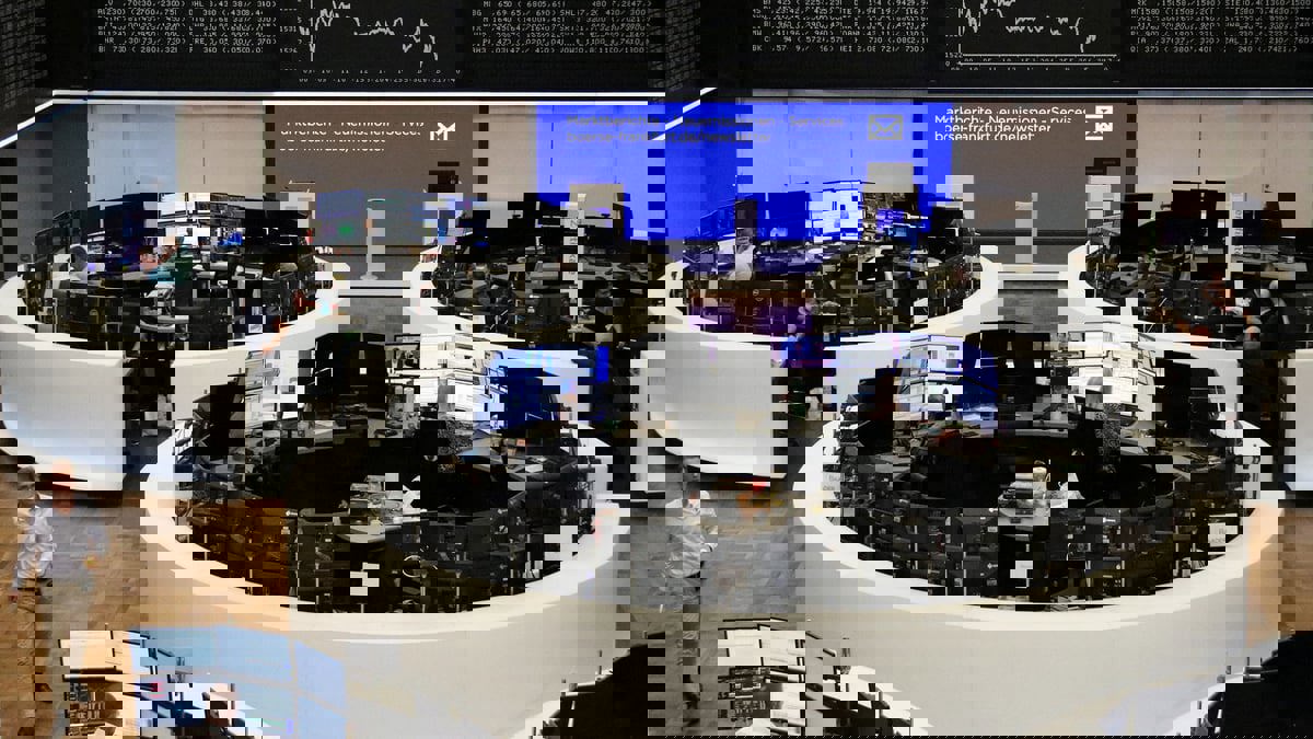  الأسهم الأوروبية ترتفع بدعم من مكاسب "السلع الفاخرة"