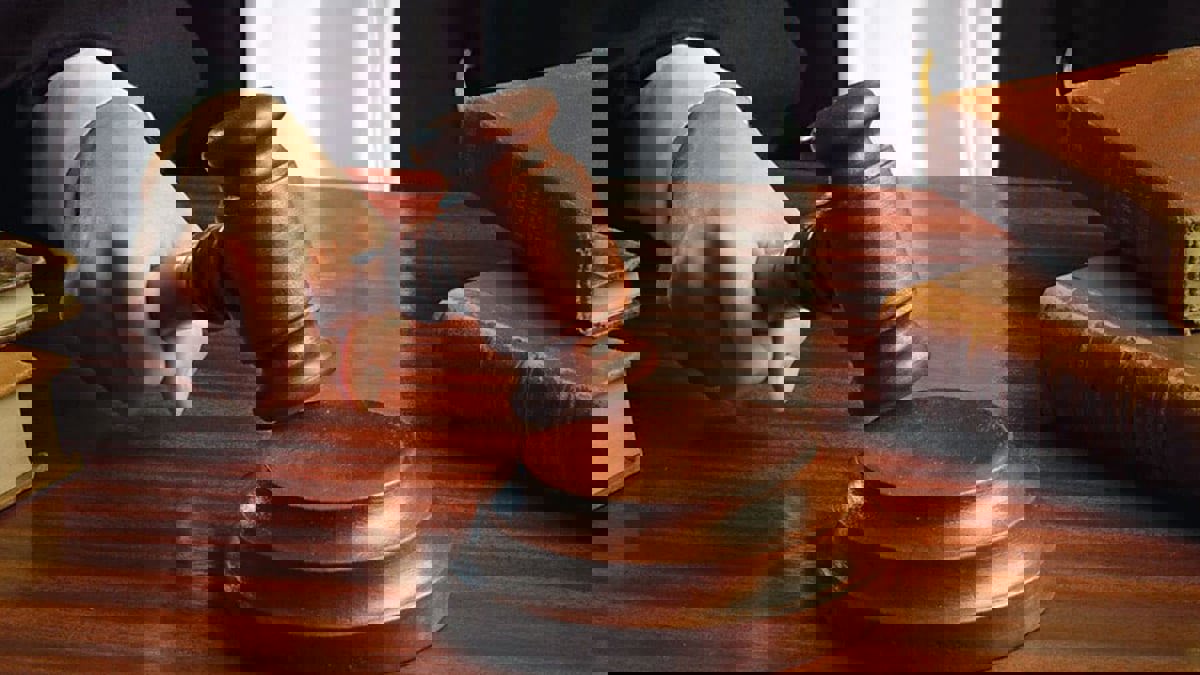 الحبس لكويتية باعت مقاطع فيديو فاضحة مع زوجها للنشر على "سناب شات"