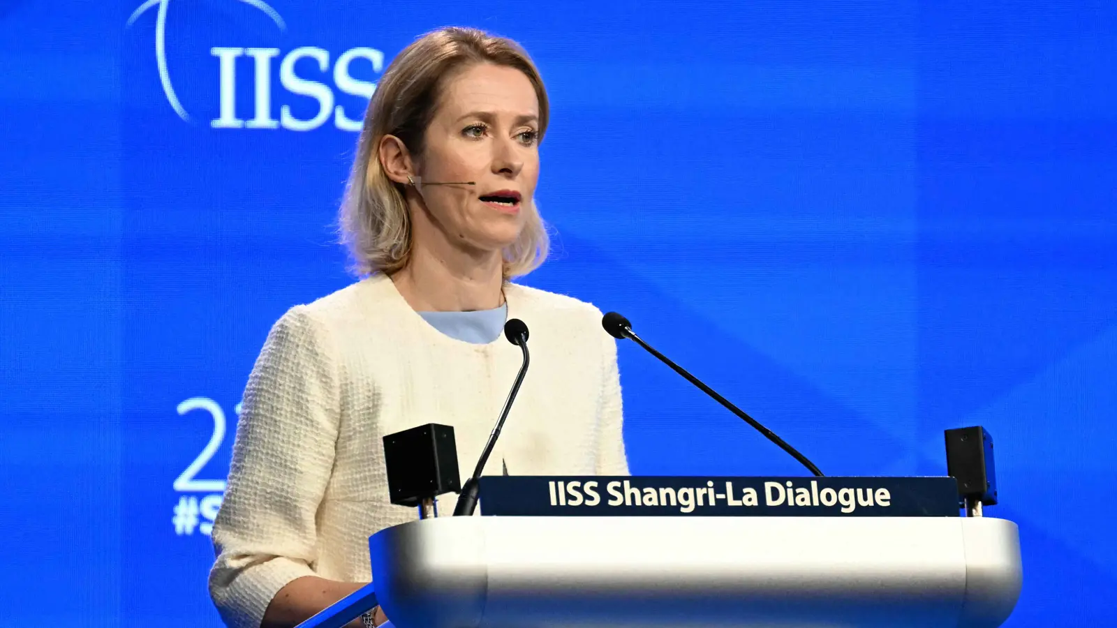 مسؤولة أوروبية ترحب بـ"الحب القاسي" لترامب