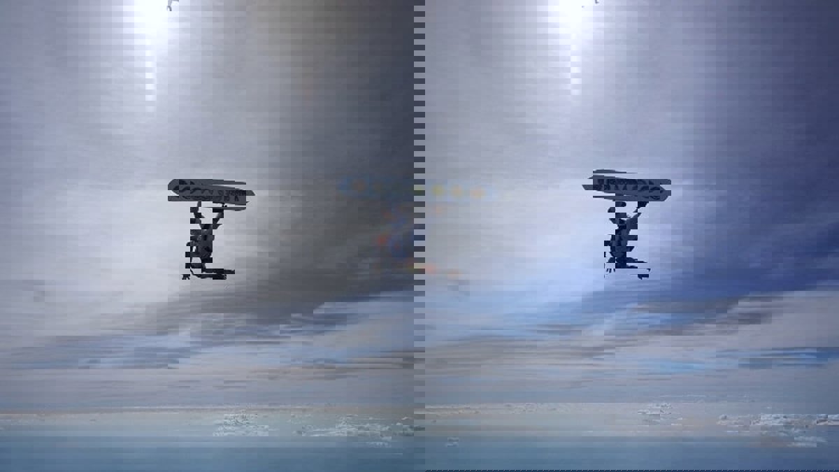 بـ 175 لفة.. أمريكي يحطم رقما قياسيا لدوران القفز المظلي