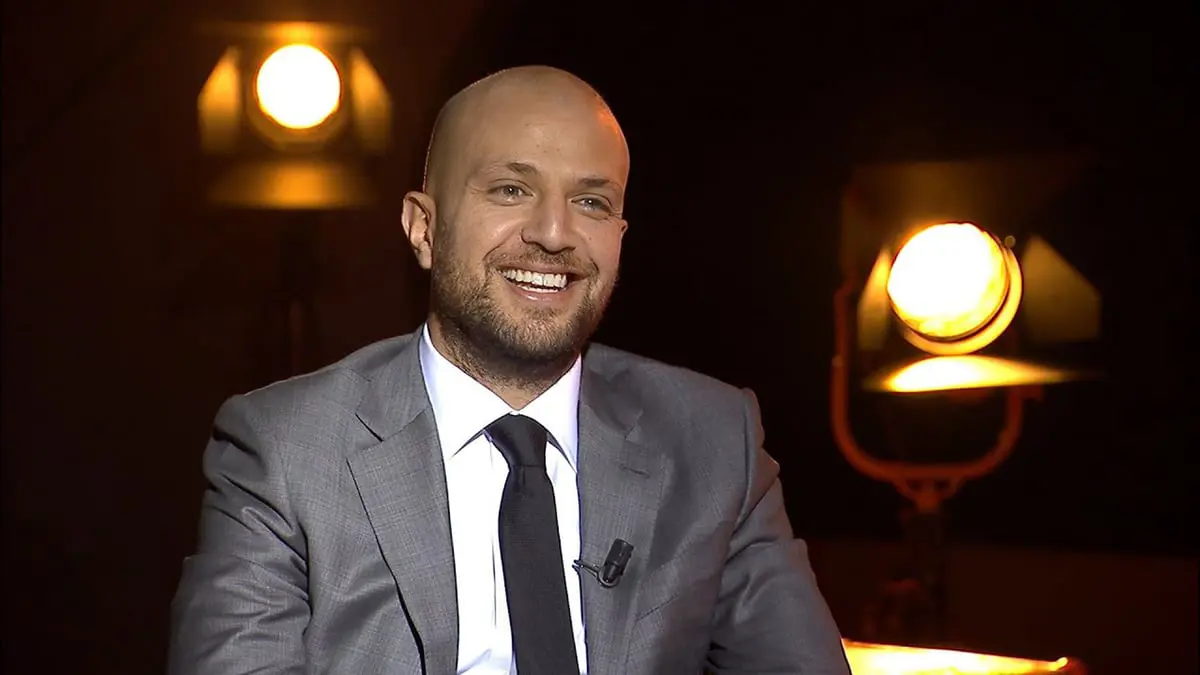 موظفو "ليبيا الوطنية" يتهمون وزير الاتصال بحرف توجه القناة لصالح الإخوان