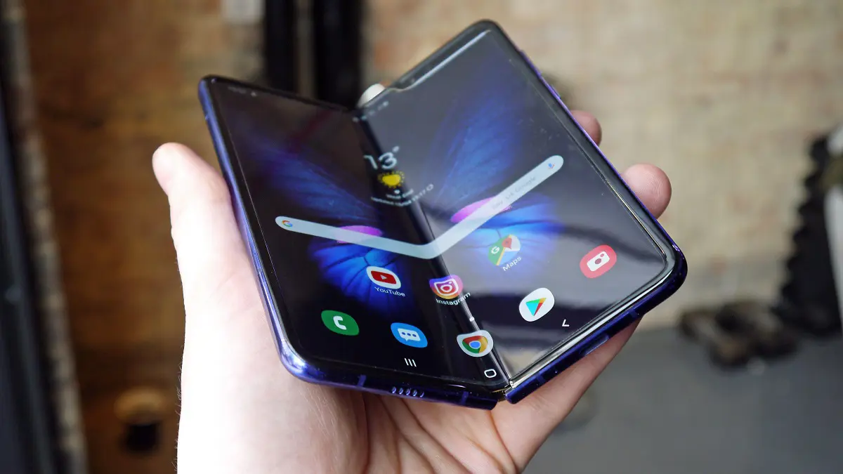 سامسونغ تعمل على إصدار أرخص من Galaxy Fold