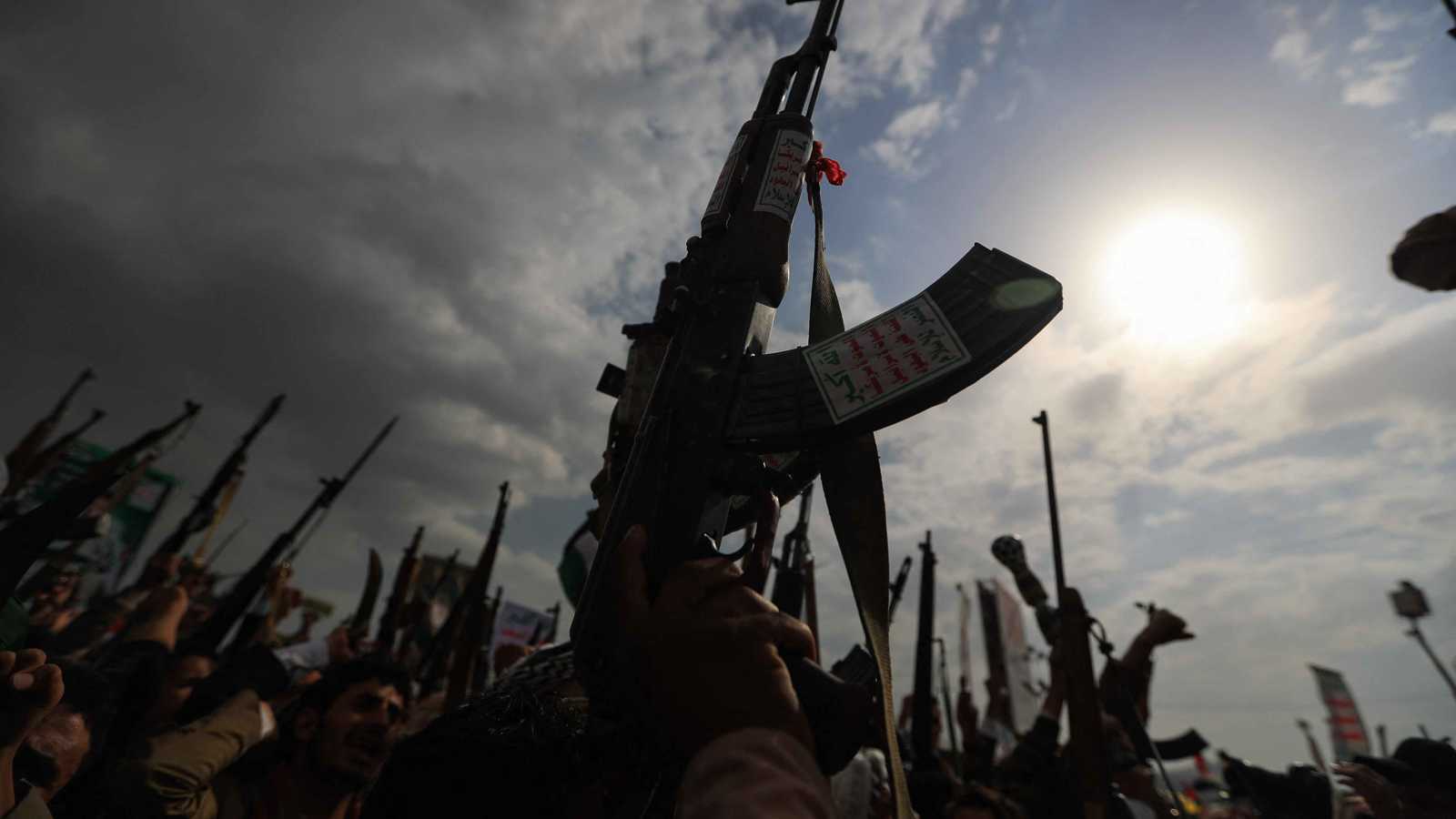 اليمن.. إفشال هجوم حوثي واشتباكات عنيفة في الضالع