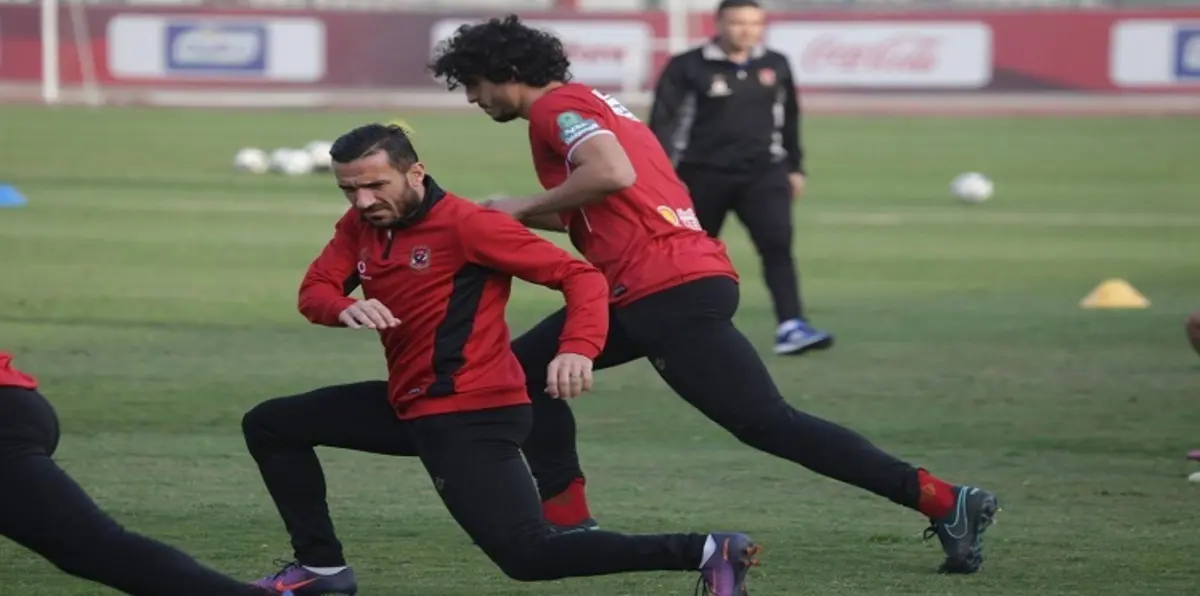 الأهلي المصري ينفي رحيل معلول ويعتبر عودة إيفونا صعبة