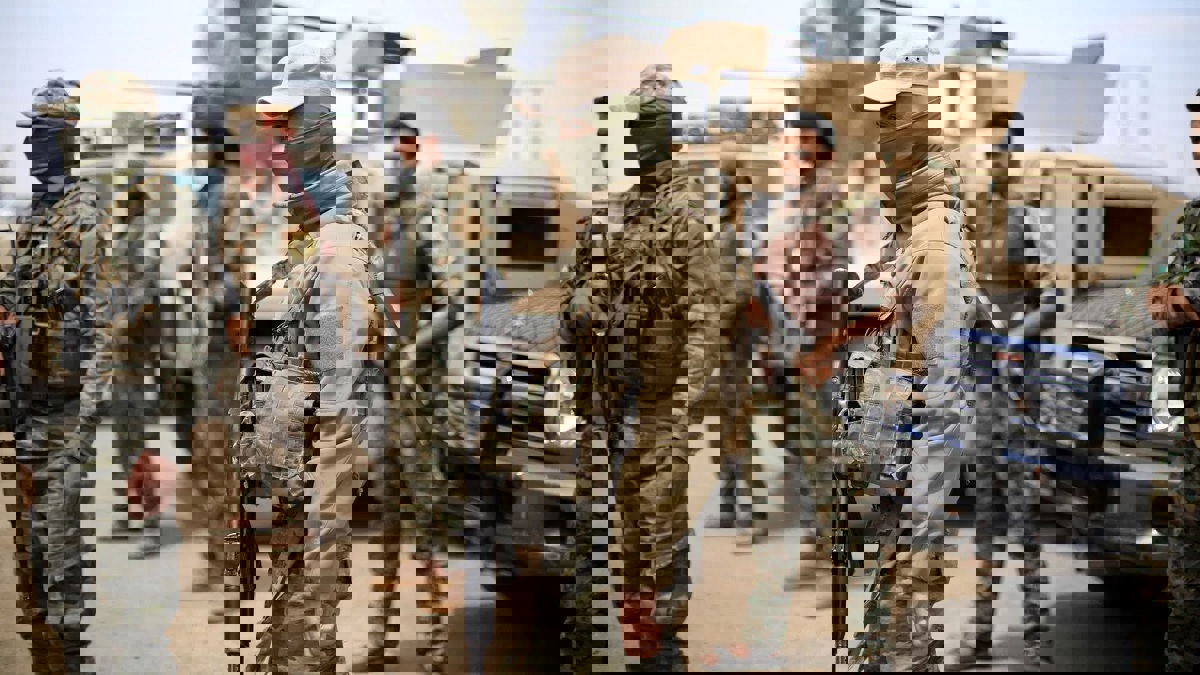 المرصد: القوات التركية والفصائل الموالية لها تهجر العائلات السورية