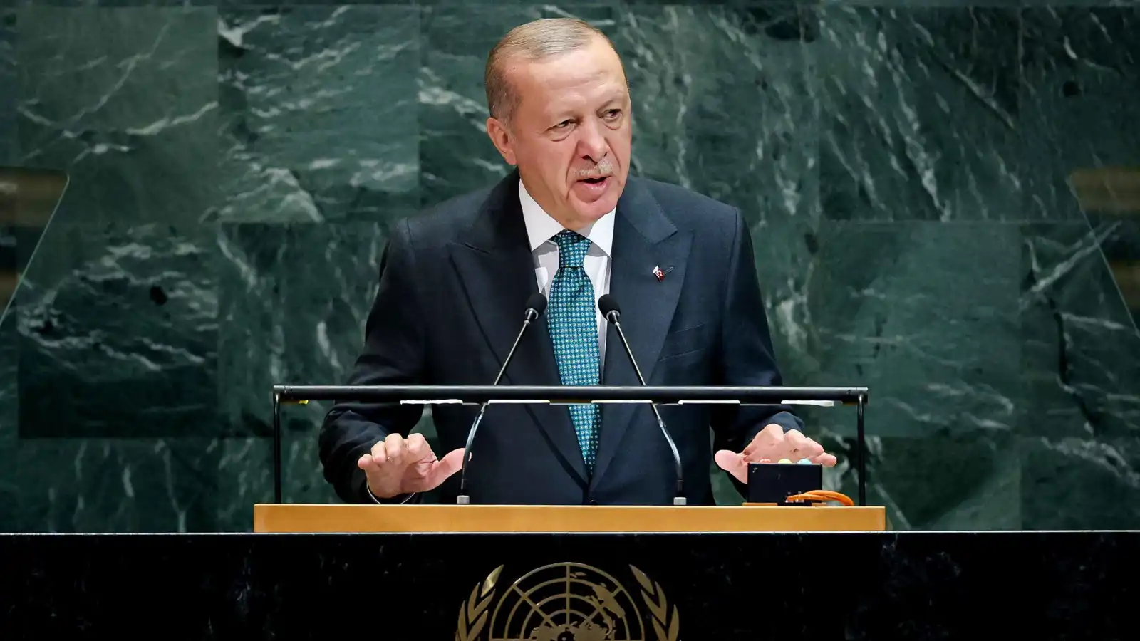 أردوغان: تركيا لن تسمح بتفتيت سوريا