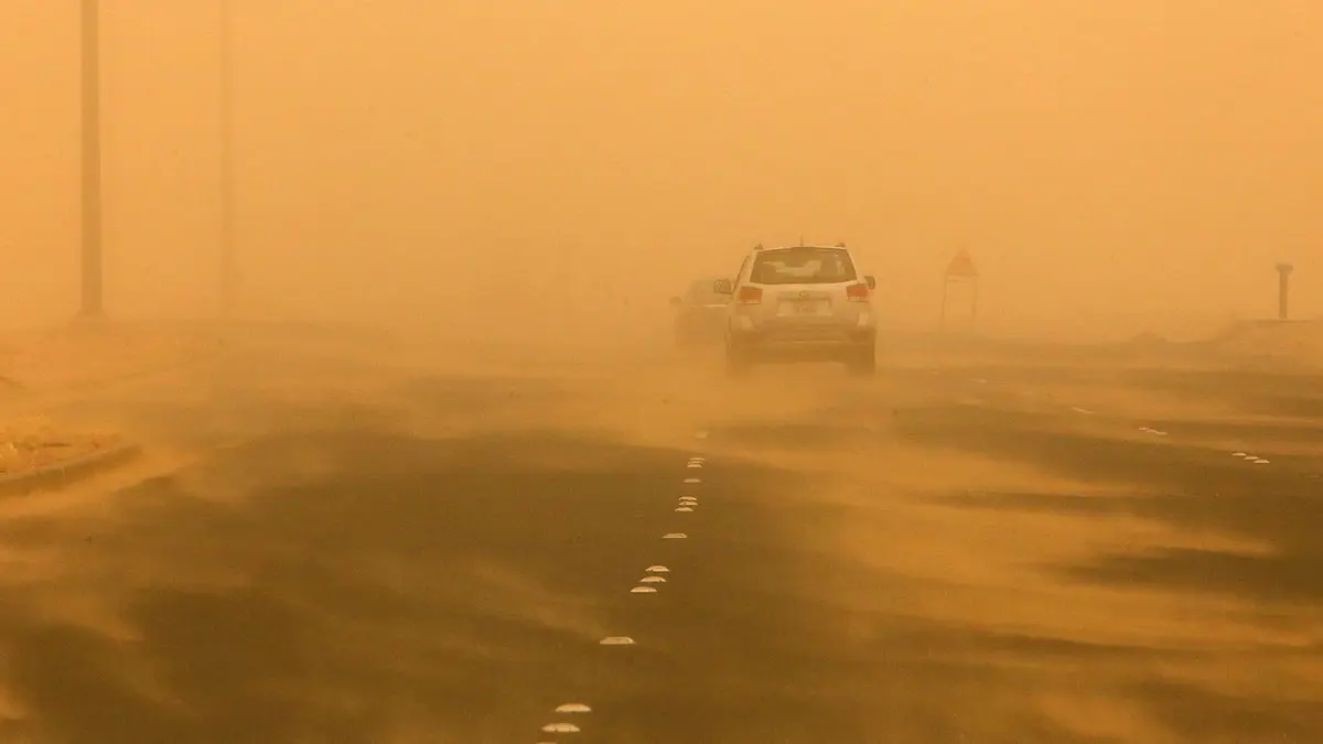 استئناف الملاحة بثلاثة موانئ كويتية بعد تحسن الطقس